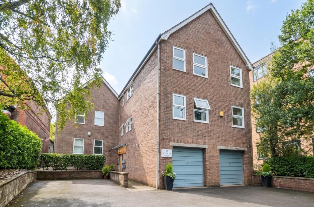 2 bed Apartment for rent in Altrincham. From Watersons - Hale