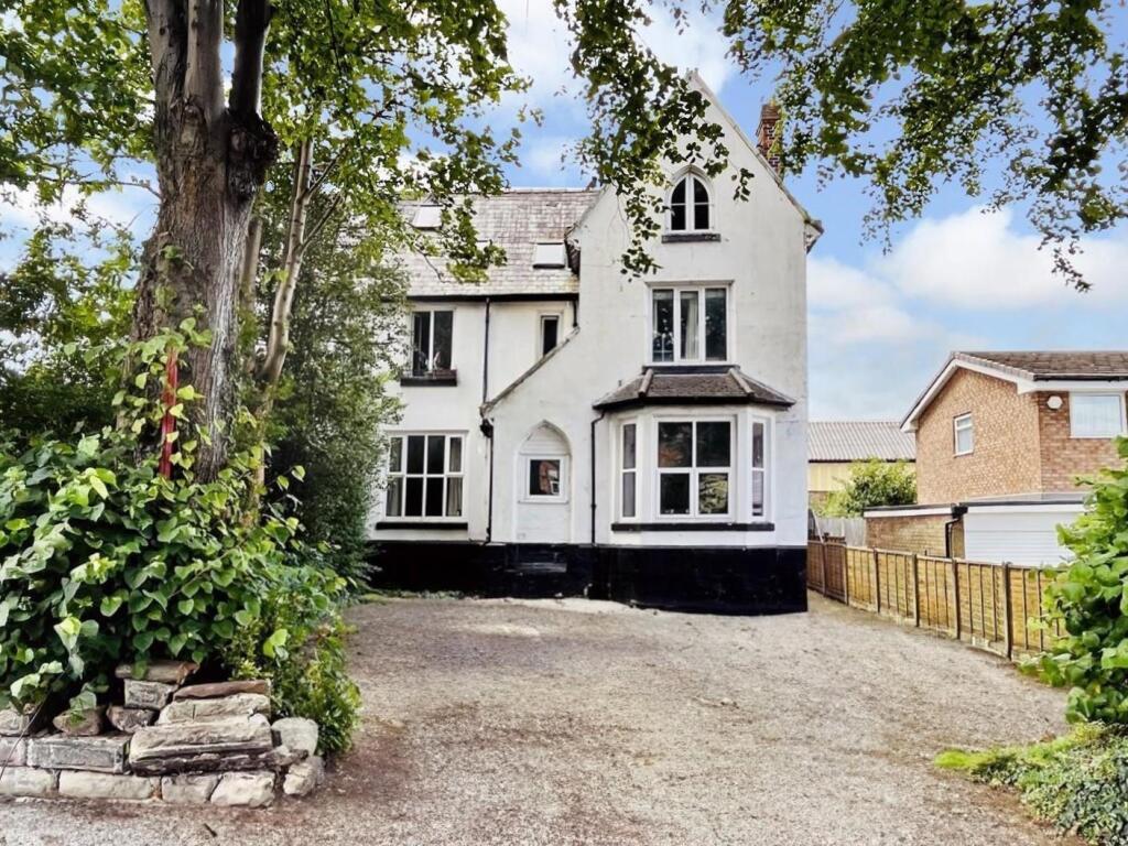 1 bed Apartment for rent in Hale. From Watersons - Hale