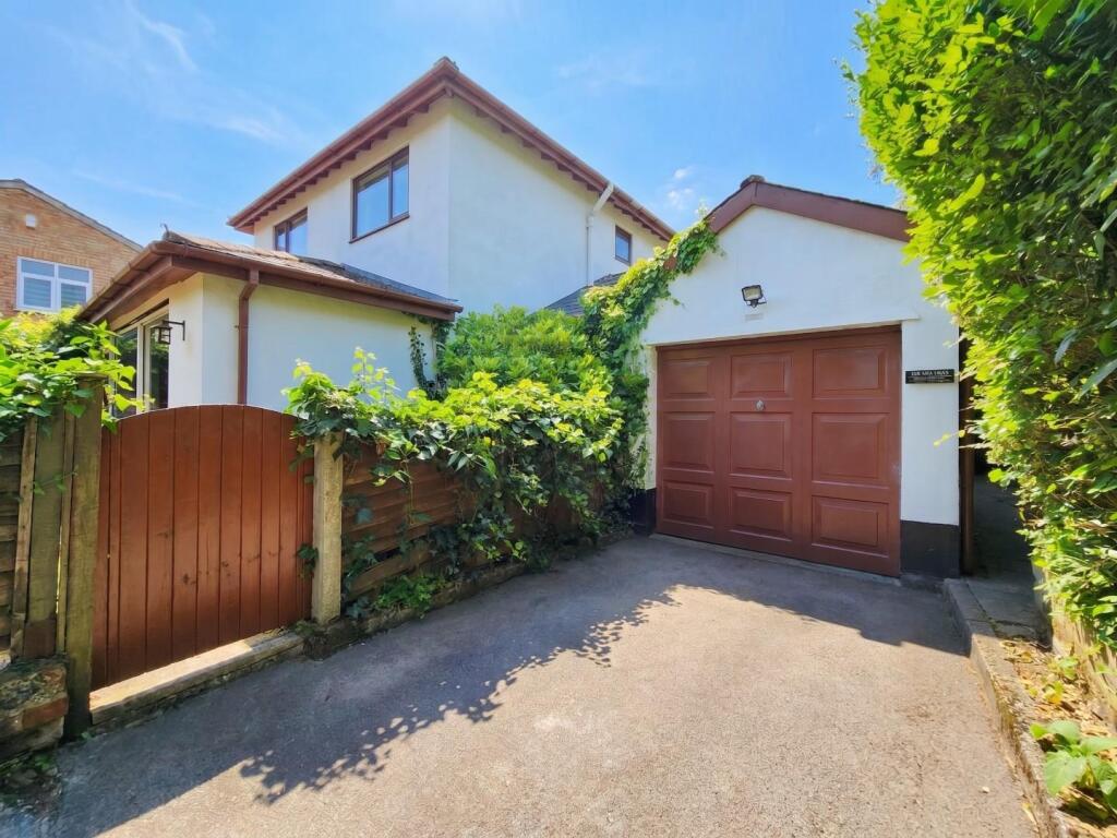 2 bed Semi Detached for rent in Altrincham. From Watersons - Hale