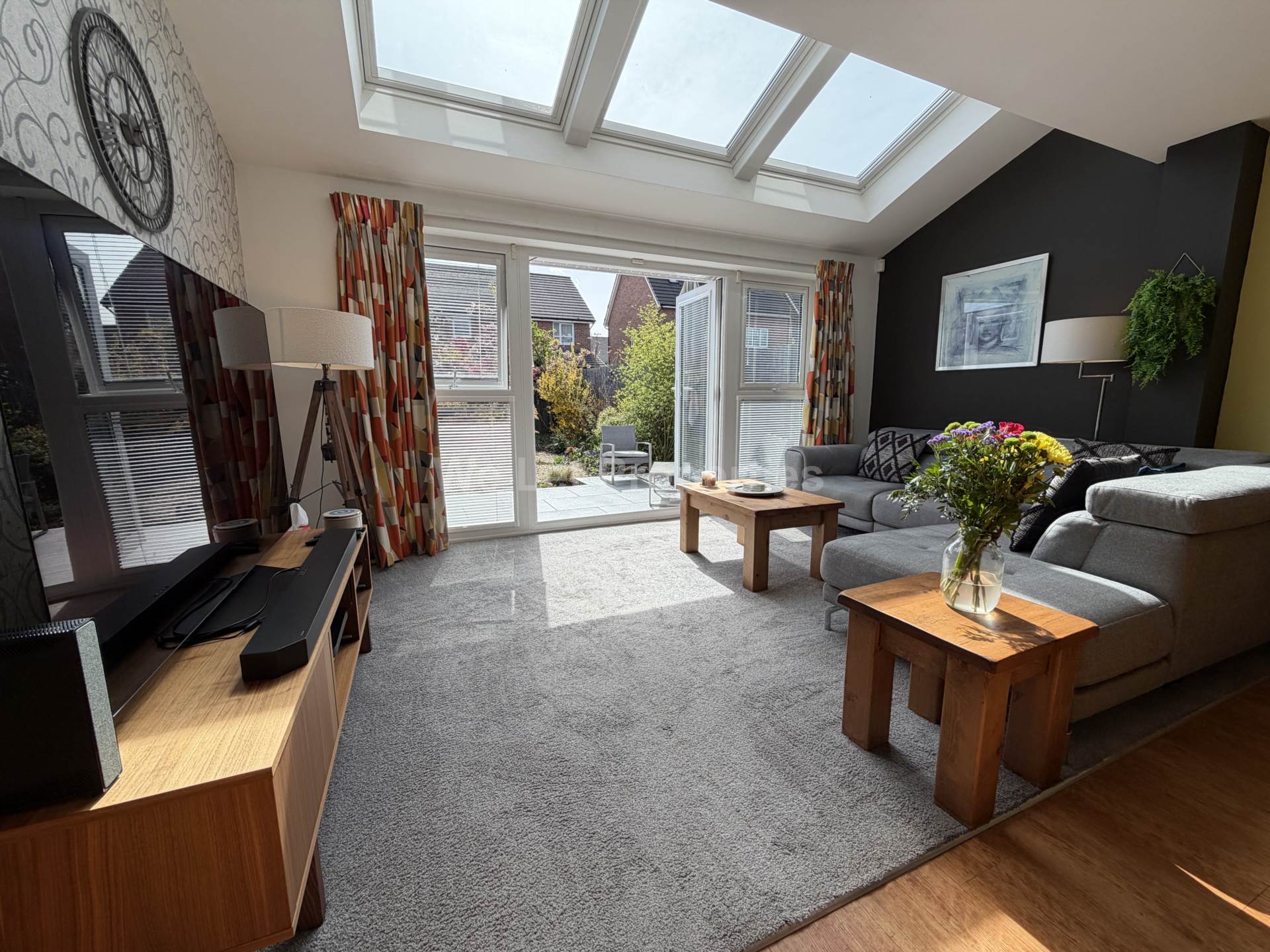 3 bed House (unspecified) for rent in Charlestown. From We Let Properties - Manchester