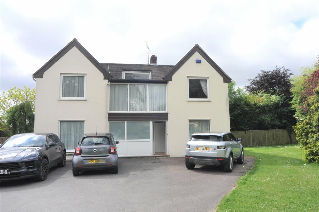 5 bed Detached House for rent in Crews Hill. From Winkworth  - Palmers Green