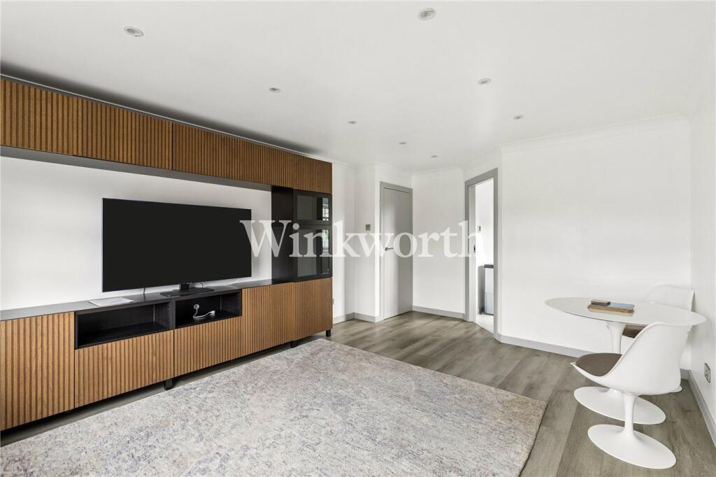 2 bed Apartment for rent in London. From Winkworth - Palmers Green