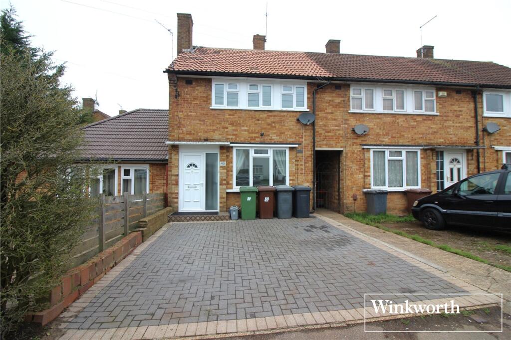 3 bed End of Terrace for rent in Borehamwood. From Winkworth - Elstree & Borehamwood 3 bed End of Terrace for rent in Borehamwood. From Winkworth - Elstree & Borehamwood