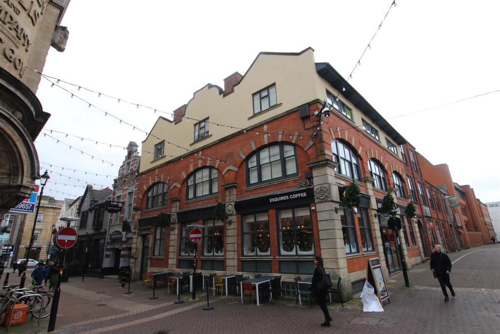 1 bed Private Halls for rent in Northampton. From Whites Estate Agents - Northampton 1 bed Private Halls for rent in Northampton. From Whites Estate Agents - Northampton