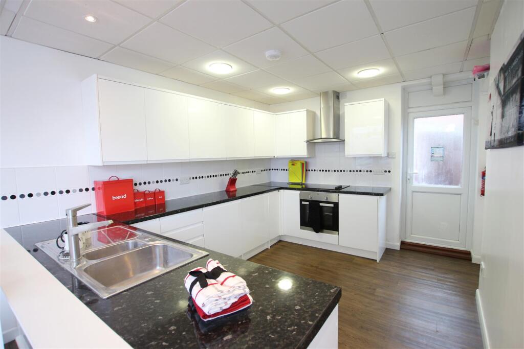 1 bed House Share for rent in Northampton. From Whites Estate Agents - Northampton