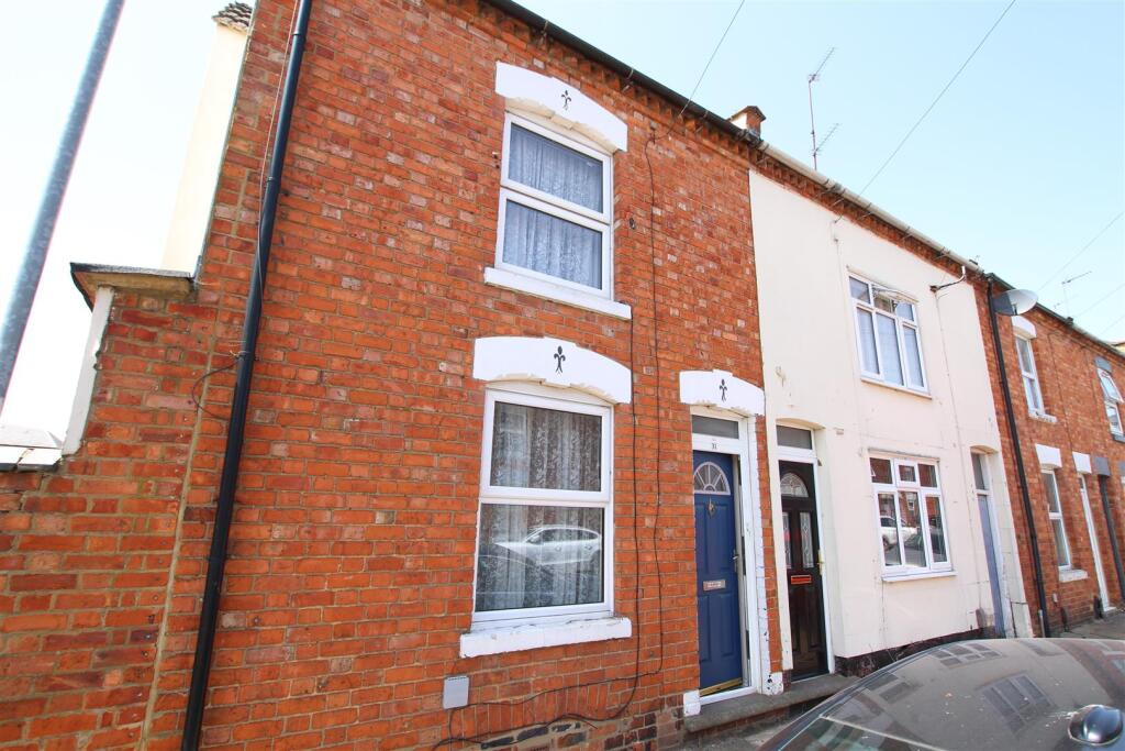 2 bed Detached for rent in Northampton. From Whites Estate Agents - Northampton