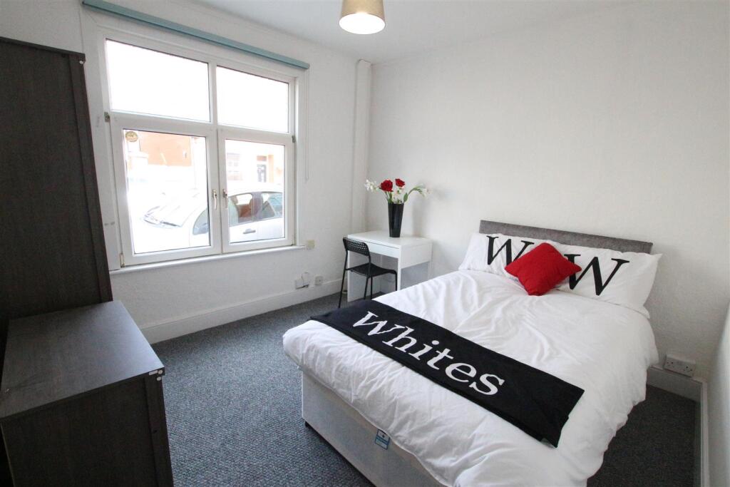 1 bed House Share for rent in Boughton. From Whites Estate Agents - Northampton