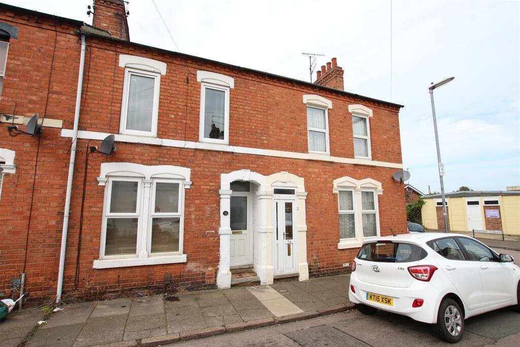 4 bed House Share for rent in Northampton. From Whites Estate Agents - Northampton