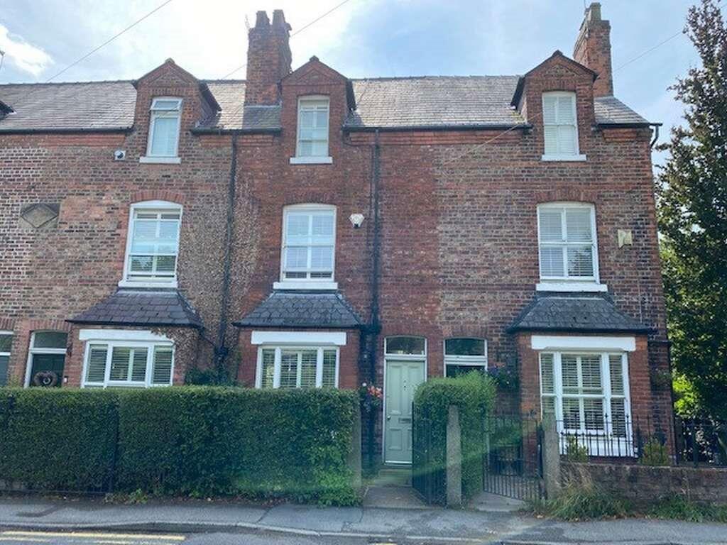 3 bed Town House for rent in Alderley Edge. From Rooftops Letting & Management Ltd - Wilmslow