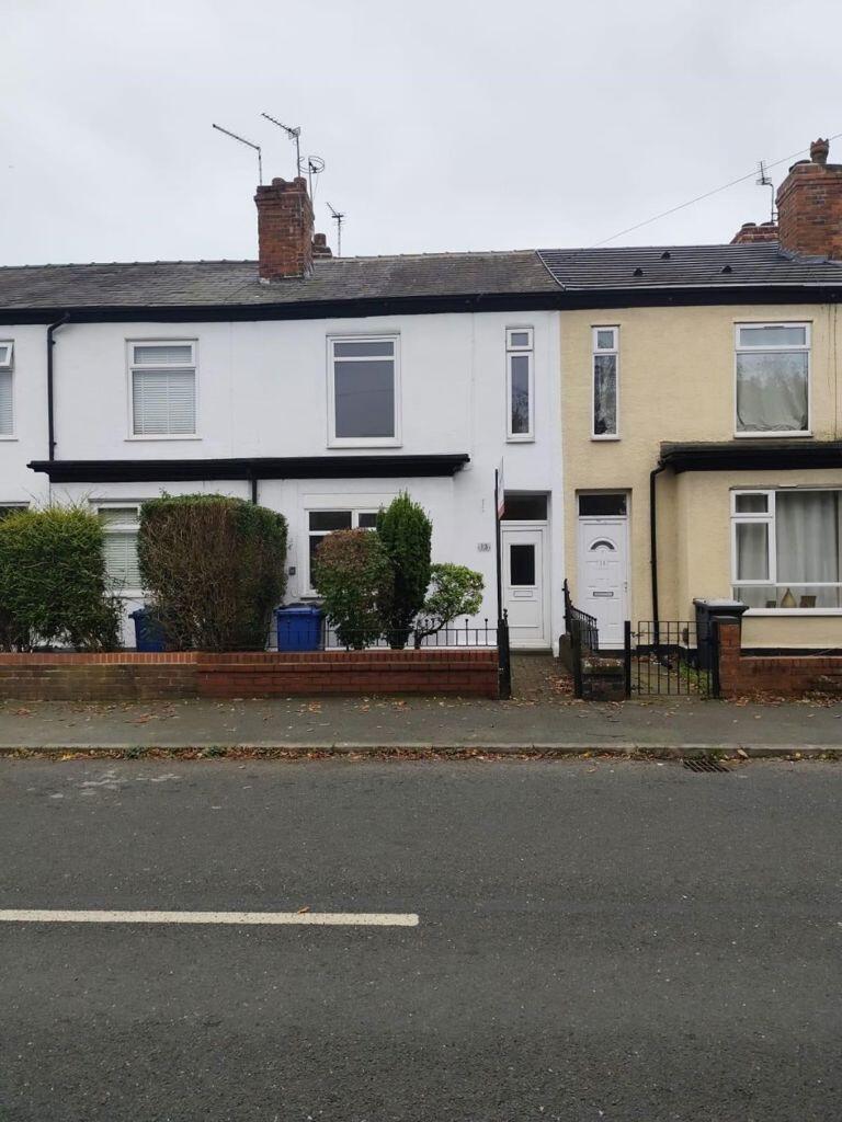 2 bed Mid Terraced House for rent in Winwick. From Rooftops Letting & Management Ltd - Wilmslow