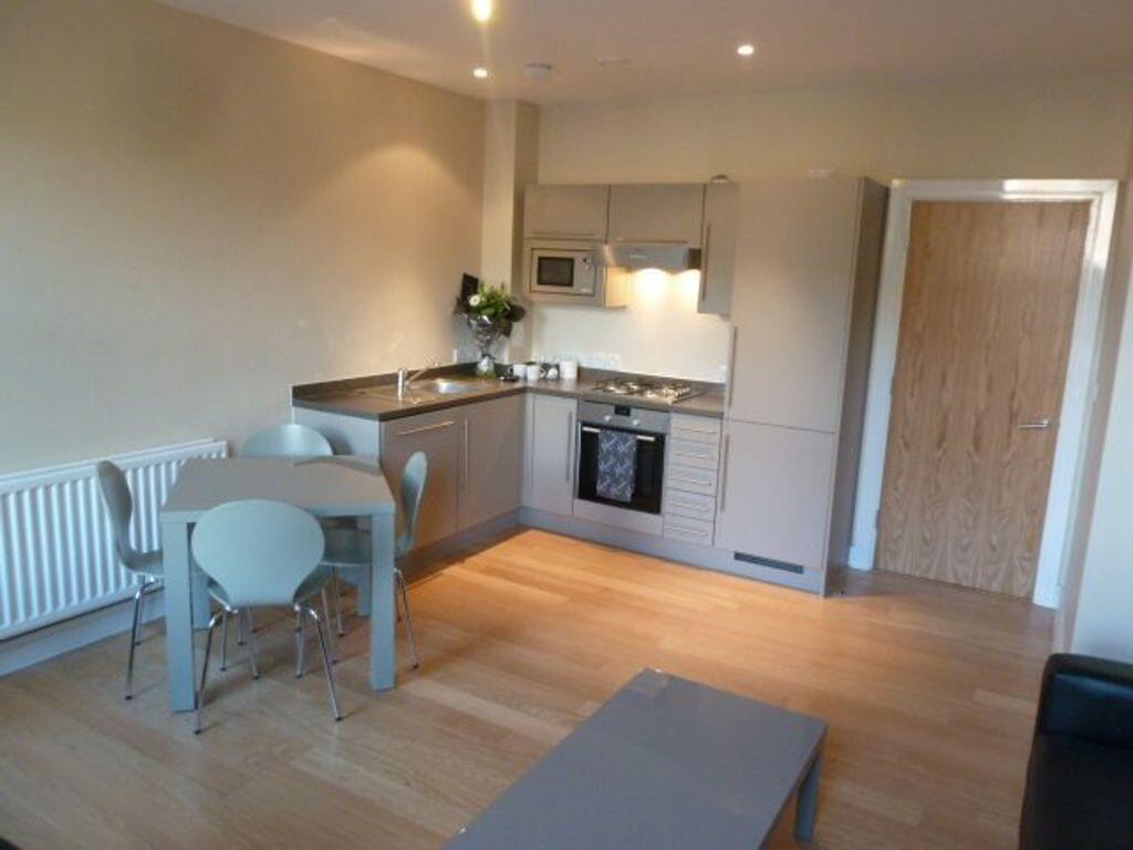 1 bed Apartment for rent in Altrincham. From Rooftops Letting & Management Ltd - Wilmslow
