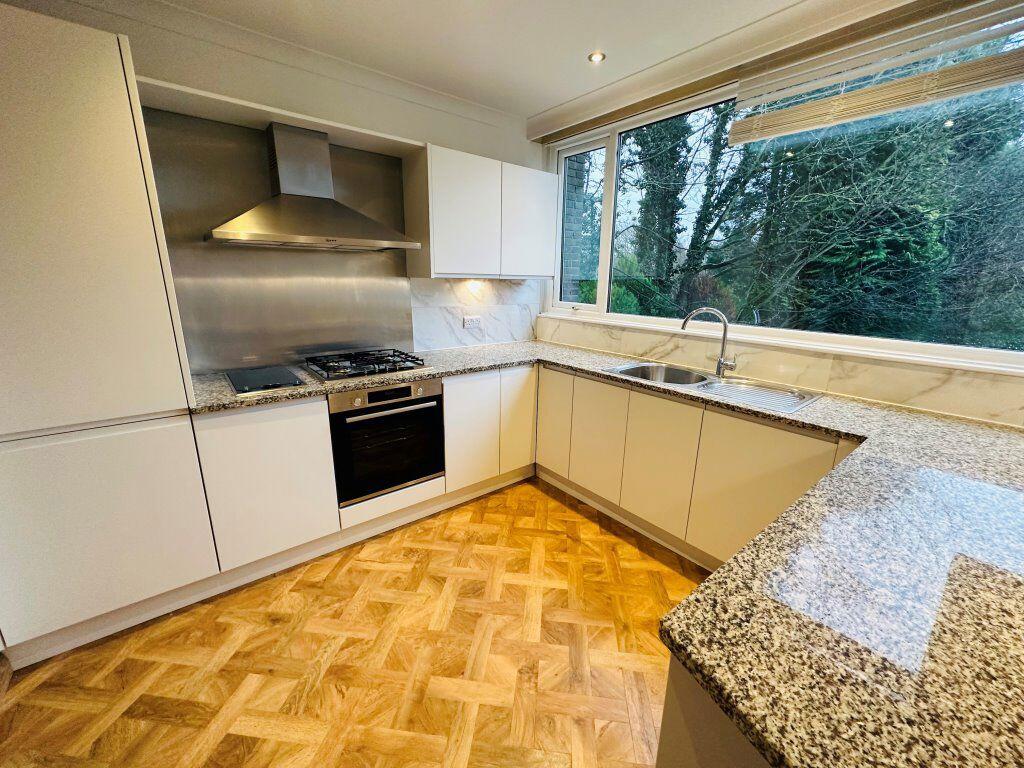 3 bed Town House for rent in Prestbury. From Rooftops Letting & Management Ltd - Wilmslow