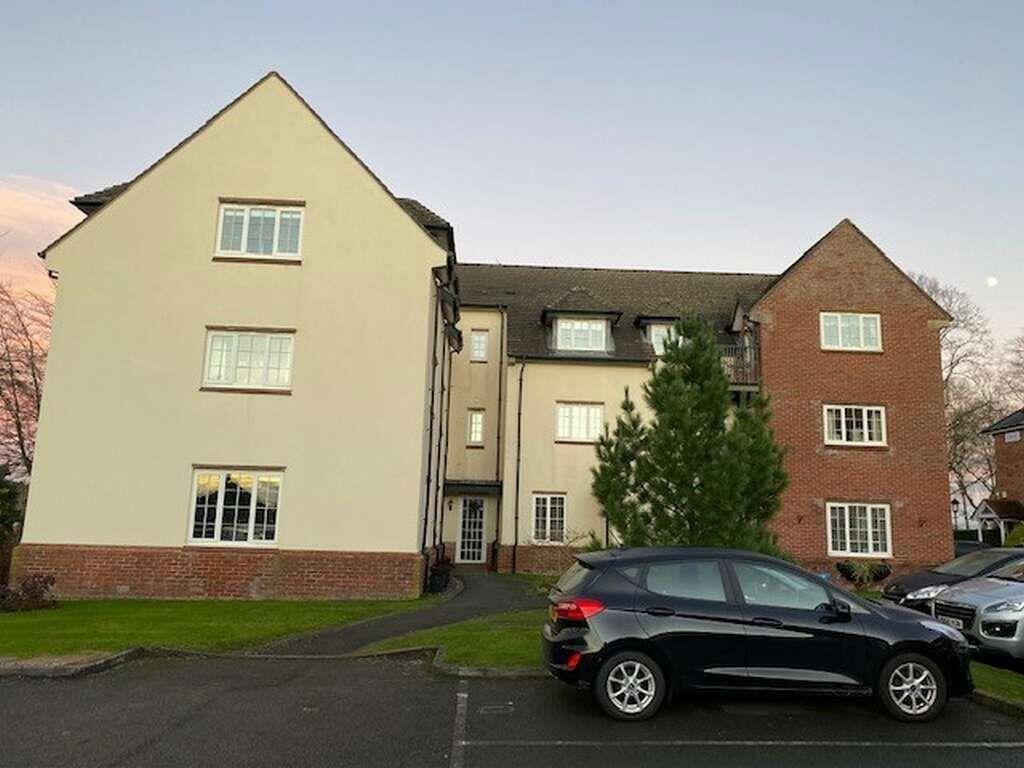 2 bed Apartment for rent in Knolls Green. From Rooftops Letting & Management Ltd - Wilmslow