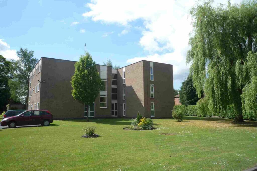 2 bed Apartment for rent in Altrincham. From Rooftops Letting & Management Ltd - Wilmslow