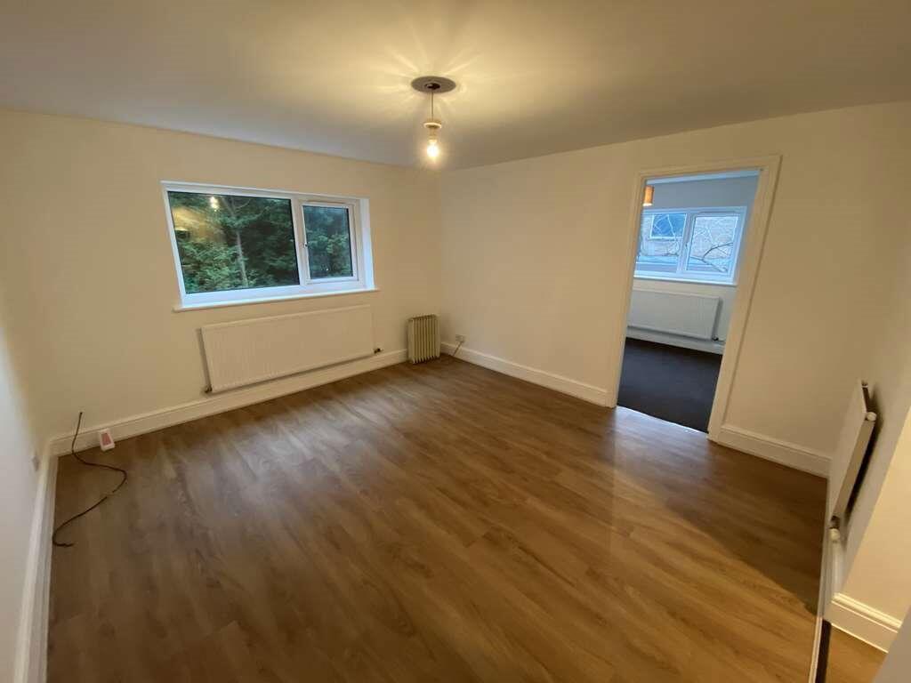 1 bed Apartment for rent in Handforth. From Rooftops Letting & Management Ltd - Wilmslow