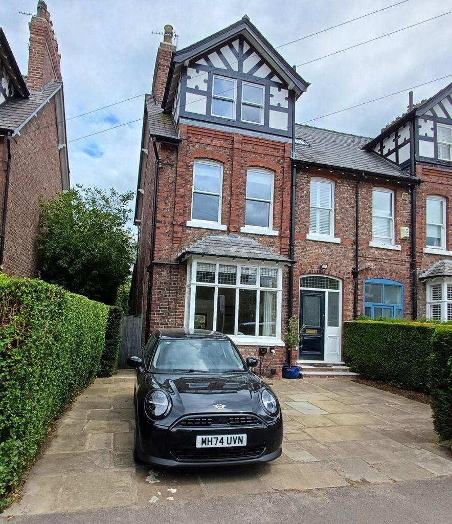 5 bed Semi Detached for rent in Alderley Edge. From Rooftops Letting & Management Ltd - Wilmslow