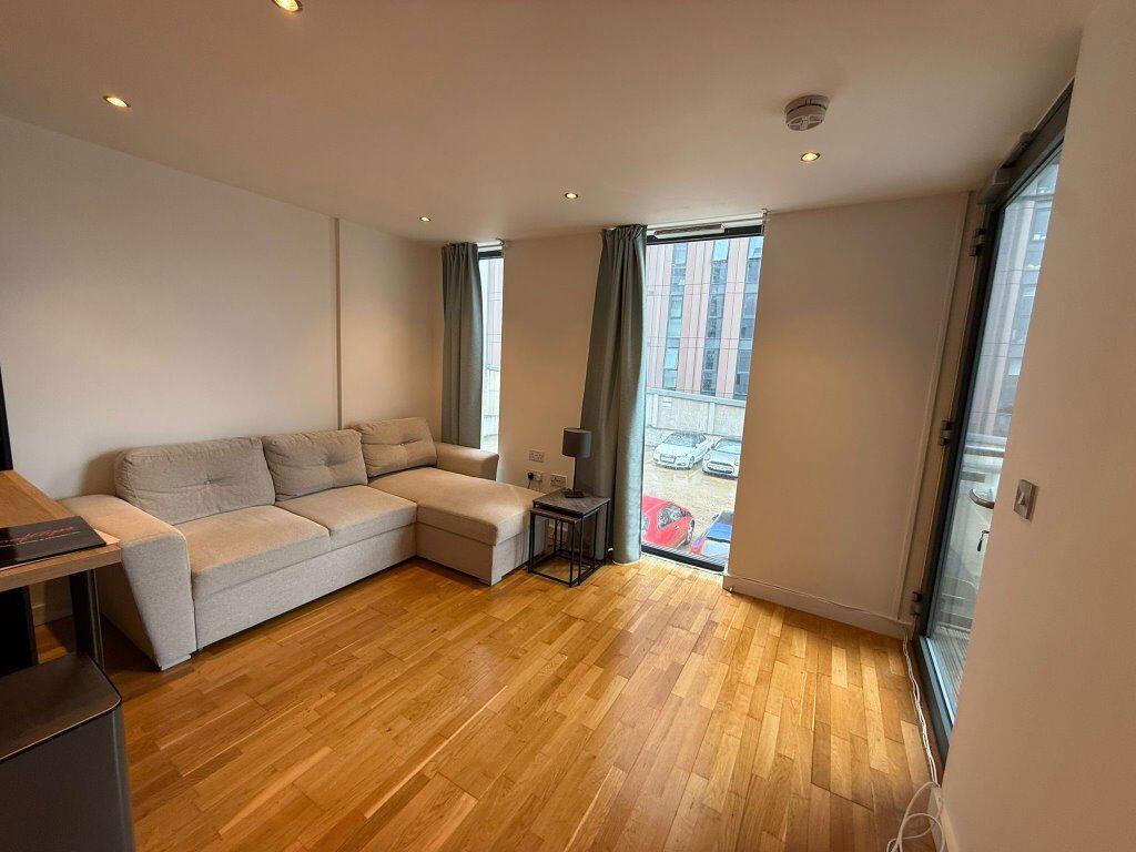 1 bed Apartment for rent in Salford. From Rooftops Letting & Management Ltd - Wilmslow 1 bed Apartment for rent in Salford. From Rooftops Letting & Management Ltd - Wilmslow