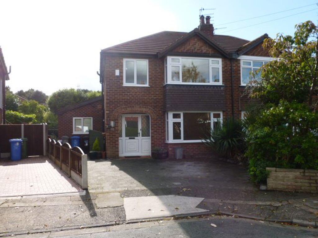 3 bed Semi Detached for rent in Sale. From Rooftops Letting & Management Ltd - Wilmslow