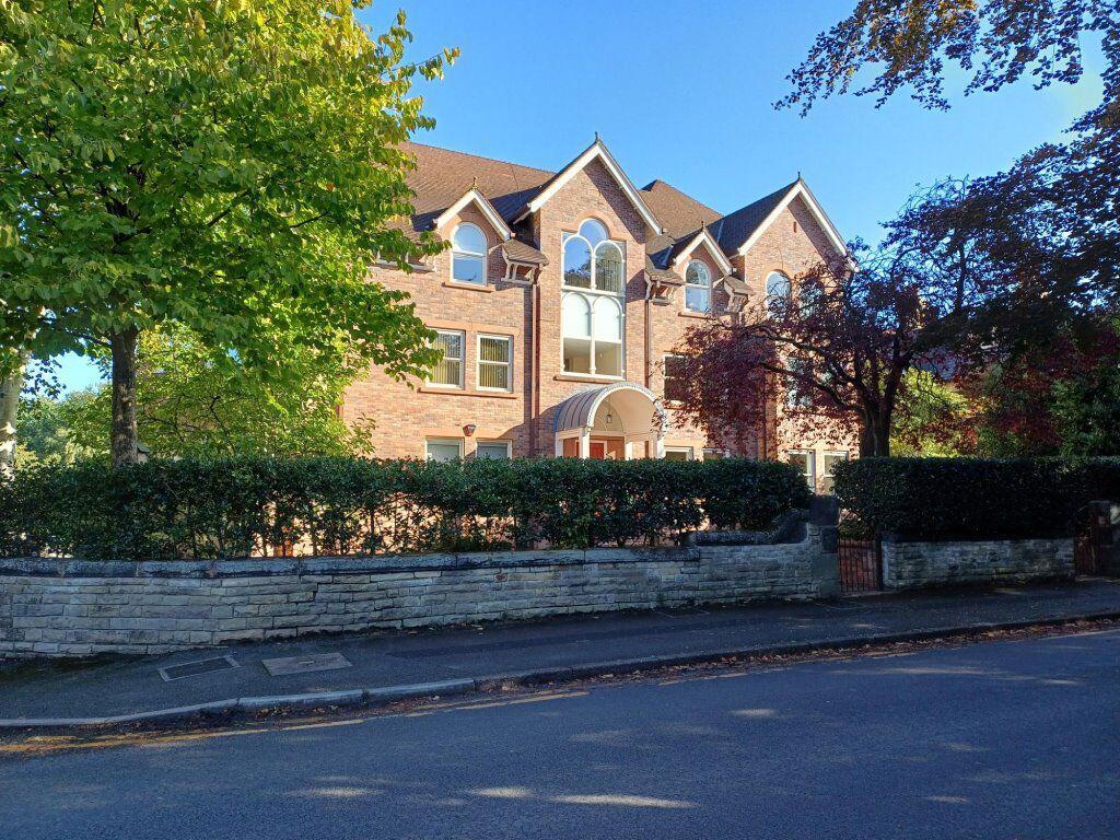 2 bed Apartment for rent in Wilmslow. From Rooftops Letting & Management Ltd - Wilmslow