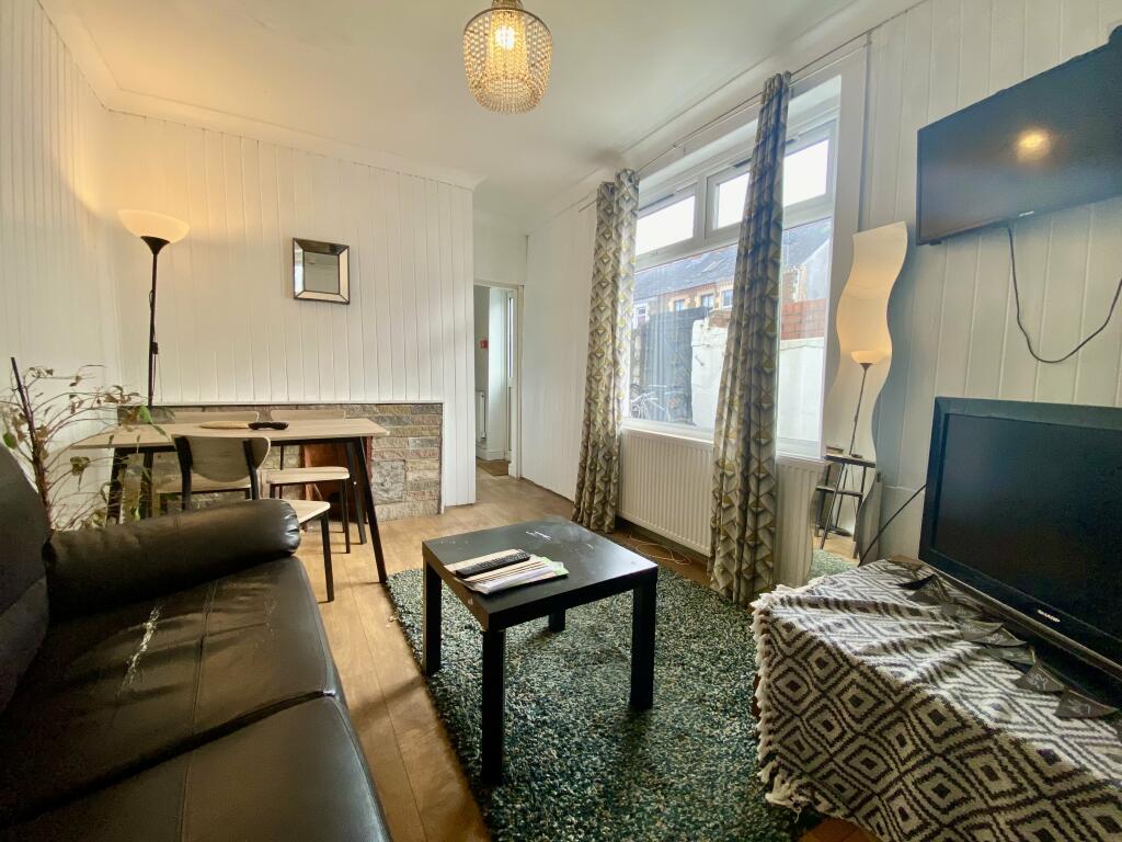 7 bed Detached for rent in Cardiff. From The Living Room Letting Agency - Cardiff 7 bed Detached for rent in Cardiff. From The Living Room Letting Agency - Cardiff