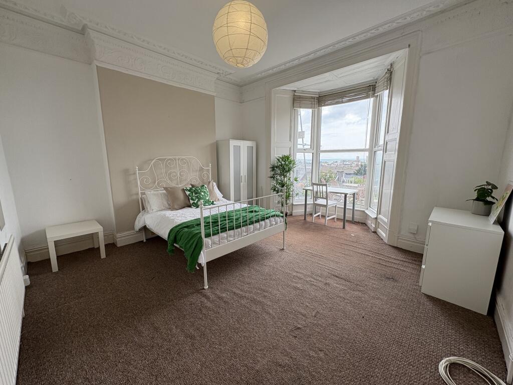 1 bed House Share for rent in Swansea. From The Living Room Letting Agency - Cardiff