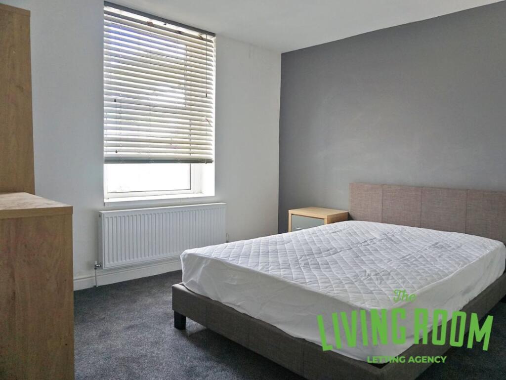 6 bed Detached for rent in Cardiff. From The Living Room Letting Agency - Cardiff 6 bed Detached for rent in Cardiff. From The Living Room Letting Agency - Cardiff