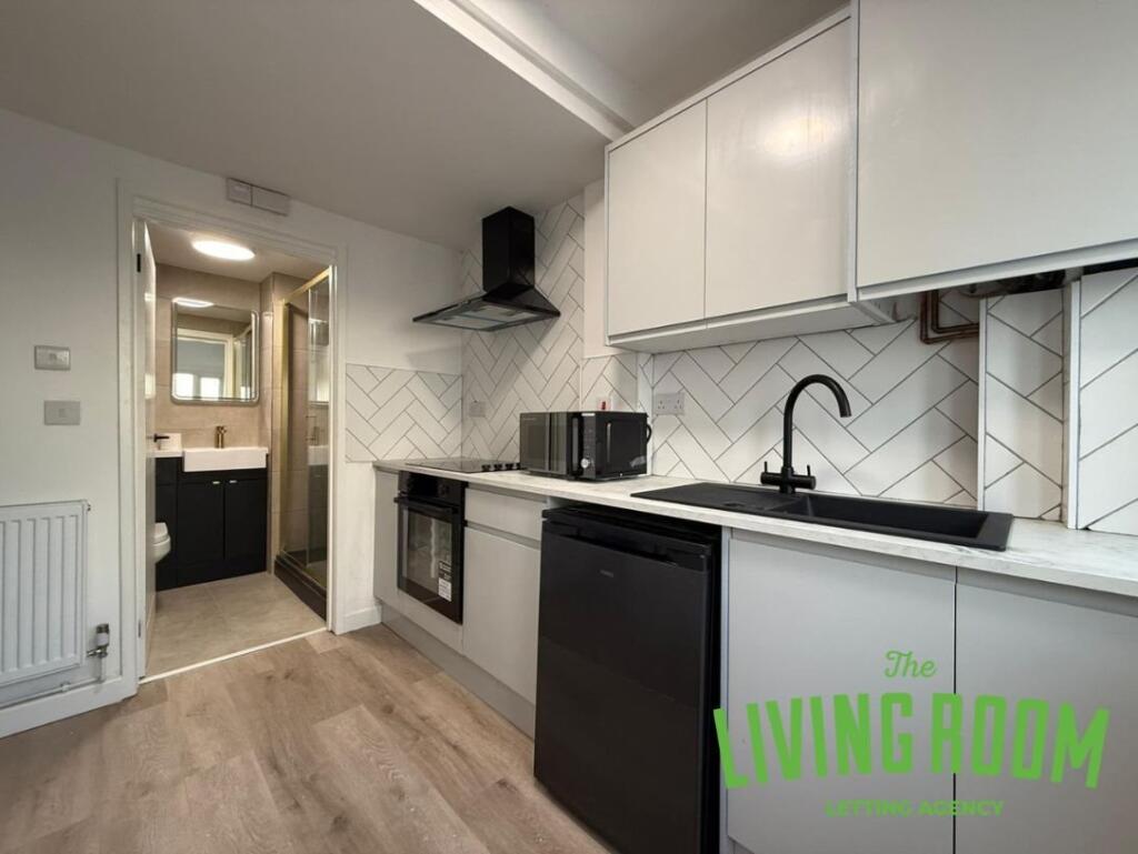 1 bed 1st Floor Flat for rent in Cardiff. From The Living Room Letting Agency - Cardiff