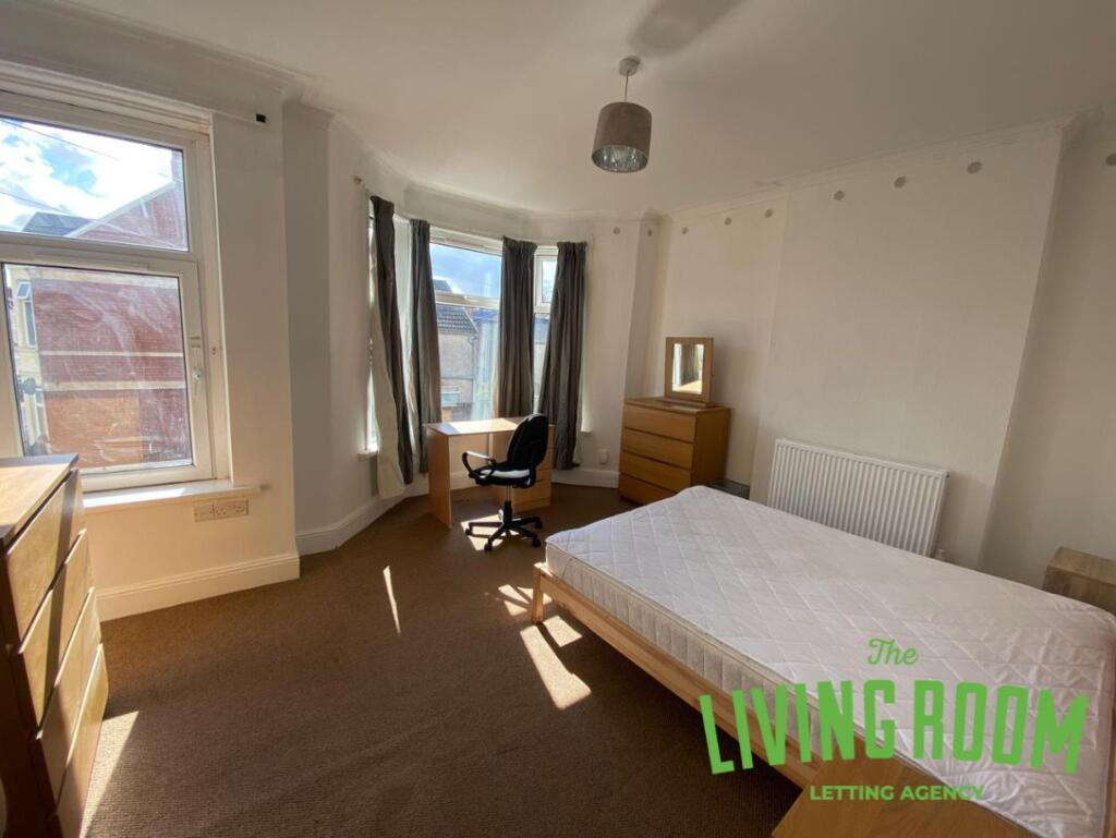 5 bed Detached for rent in Cardiff. From The Living Room Letting Agency - Cardiff