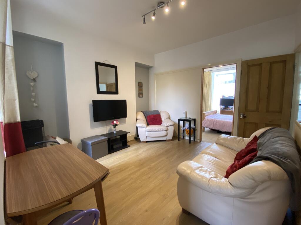 3 bed Detached for rent in Swansea. From The Living Room Letting Agency - Cardiff