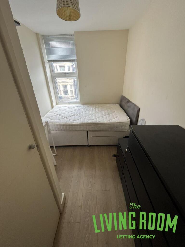 8 bed House Share for rent in Cardiff. From The Living Room Letting Agency - Cardiff 8 bed House Share for rent in Cardiff. From The Living Room Letting Agency - Cardiff