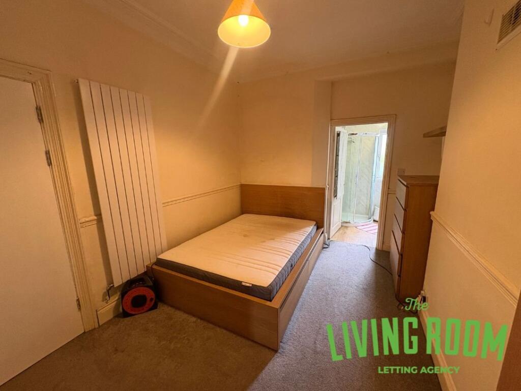 1 bed House Share for rent in Cardiff. From The Living Room Letting Agency - Cardiff