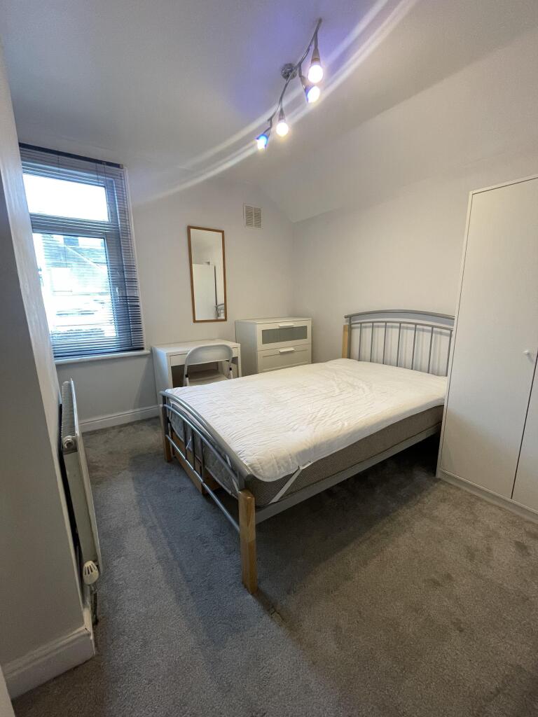 1 bed Detached for rent in Cardiff. From The Living Room Letting Agency - Cardiff