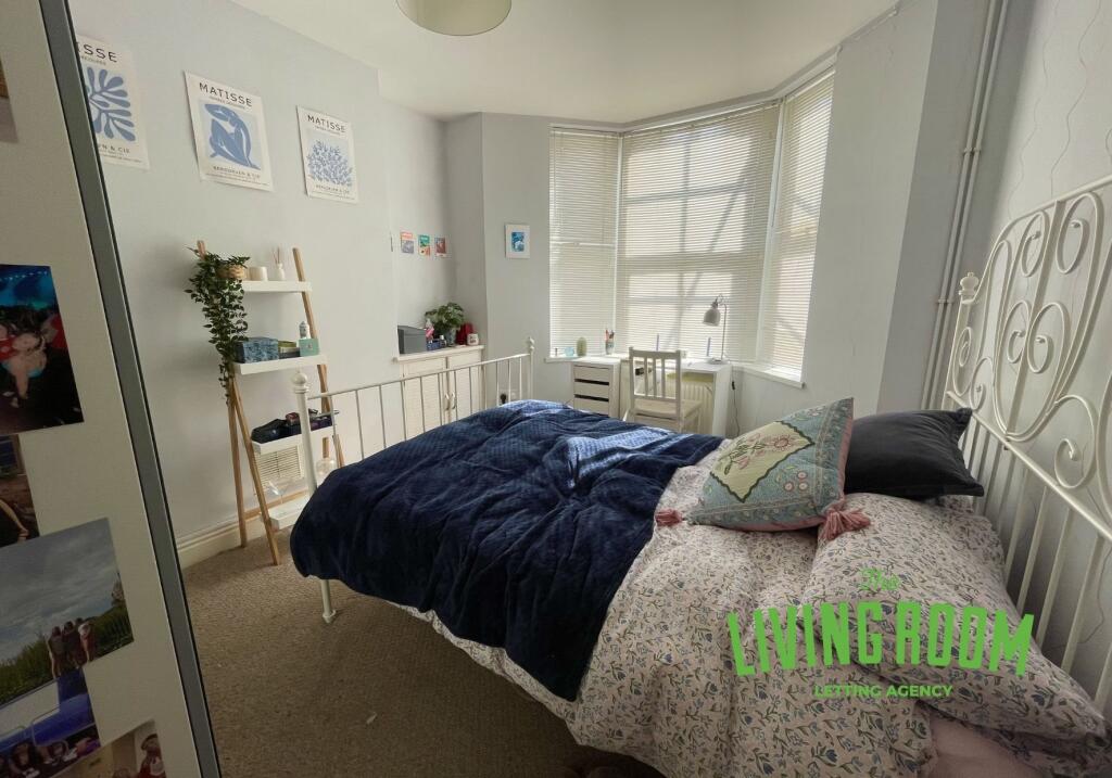 5 bed Detached for rent in Cardiff. From The Living Room Letting Agency - Cardiff 5 bed Detached for rent in Cardiff. From The Living Room Letting Agency - Cardiff