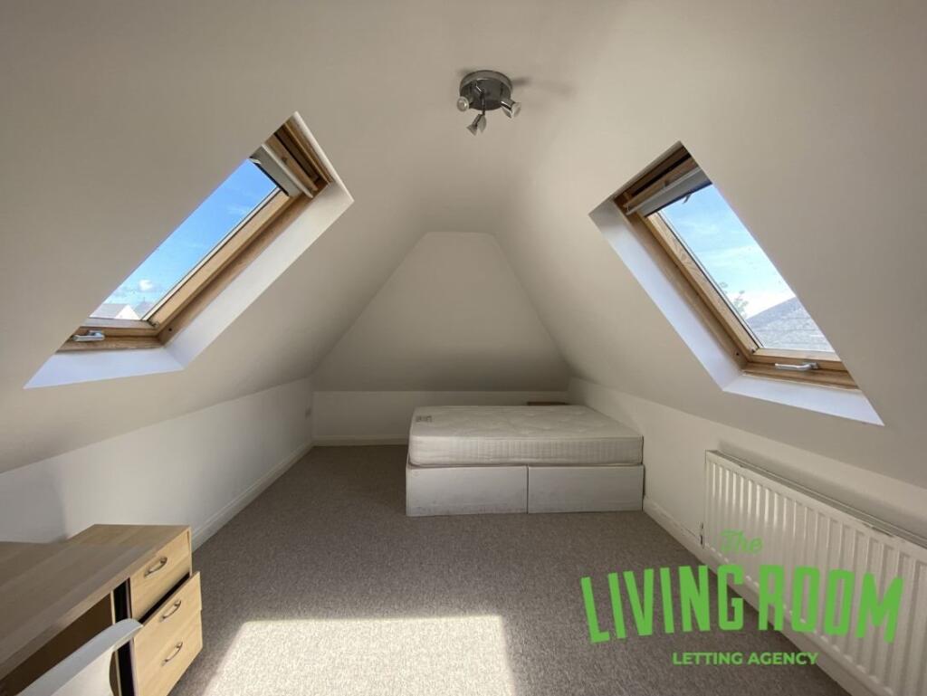 3 bed 1st Floor Flat for rent in Cardiff. From The Living Room Letting Agency - Cardiff