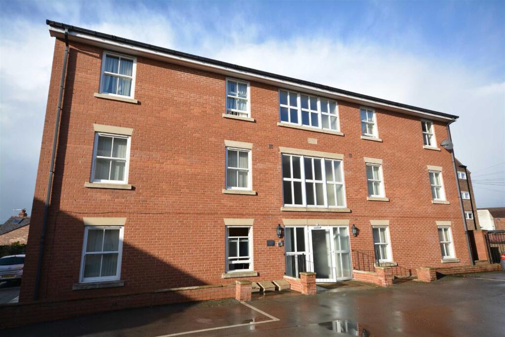 2 bed Apartment for rent in Wigan. From Sapphire Homes - Wigan