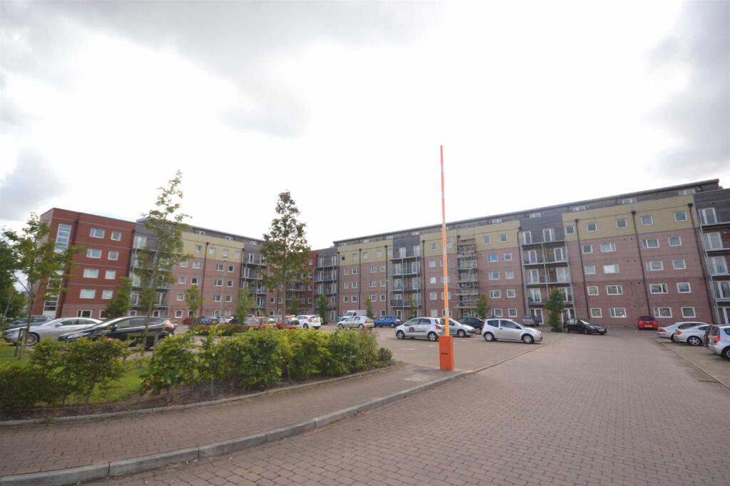 2 bed Apartment for rent in Ince-in-Makerfield. From Sapphire Homes - Wigan