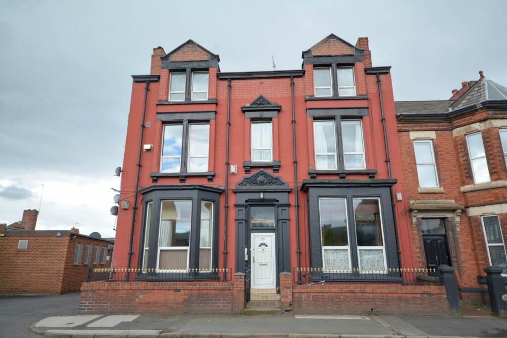 2 bed 1st Floor Flat for rent in St Helens. From Sapphire Homes - Wigan