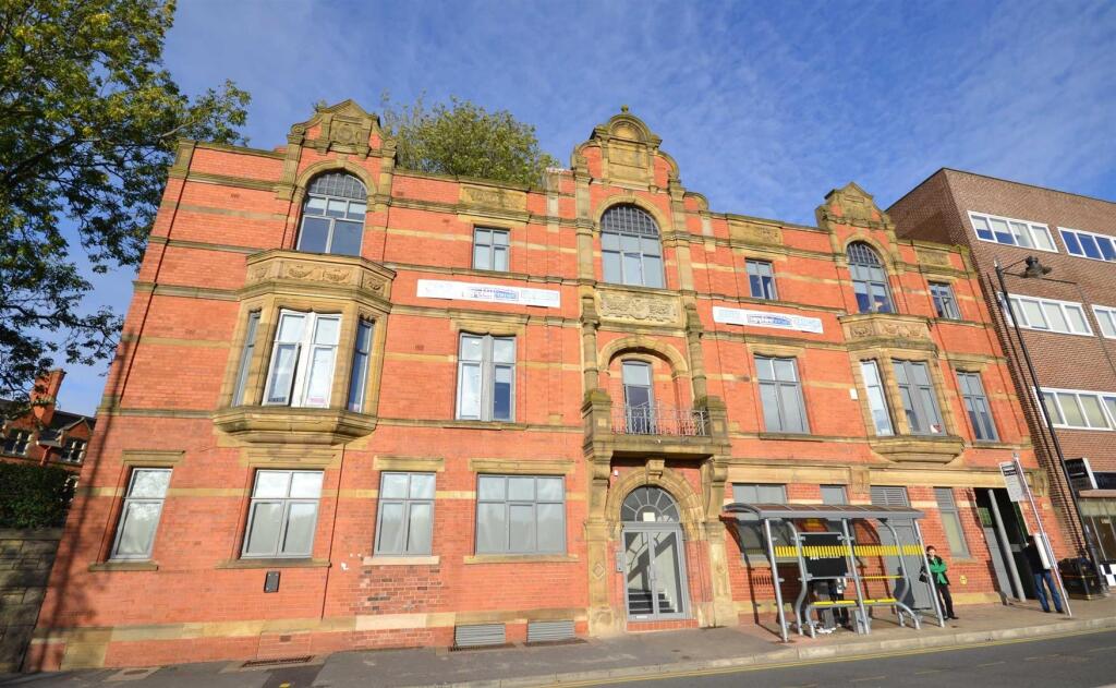1 bed House Share for rent in Wigan. From Sapphire Homes - Wigan