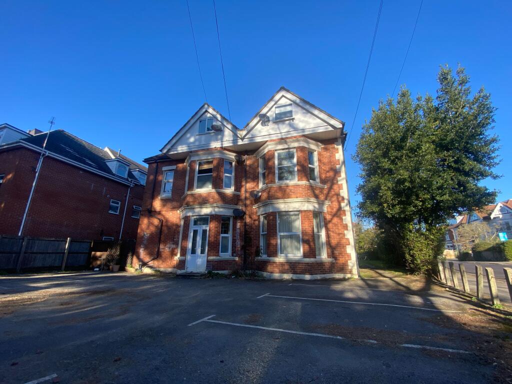 0 bed 1st Floor Flat for rent in Bournemouth. From Wren Lettings - Bournemouth