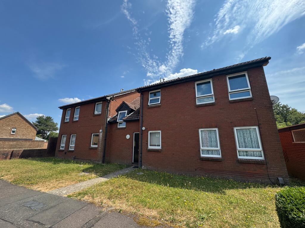 4 bed Studio for rent in Bournemouth. From Wren Lettings - Bournemouth