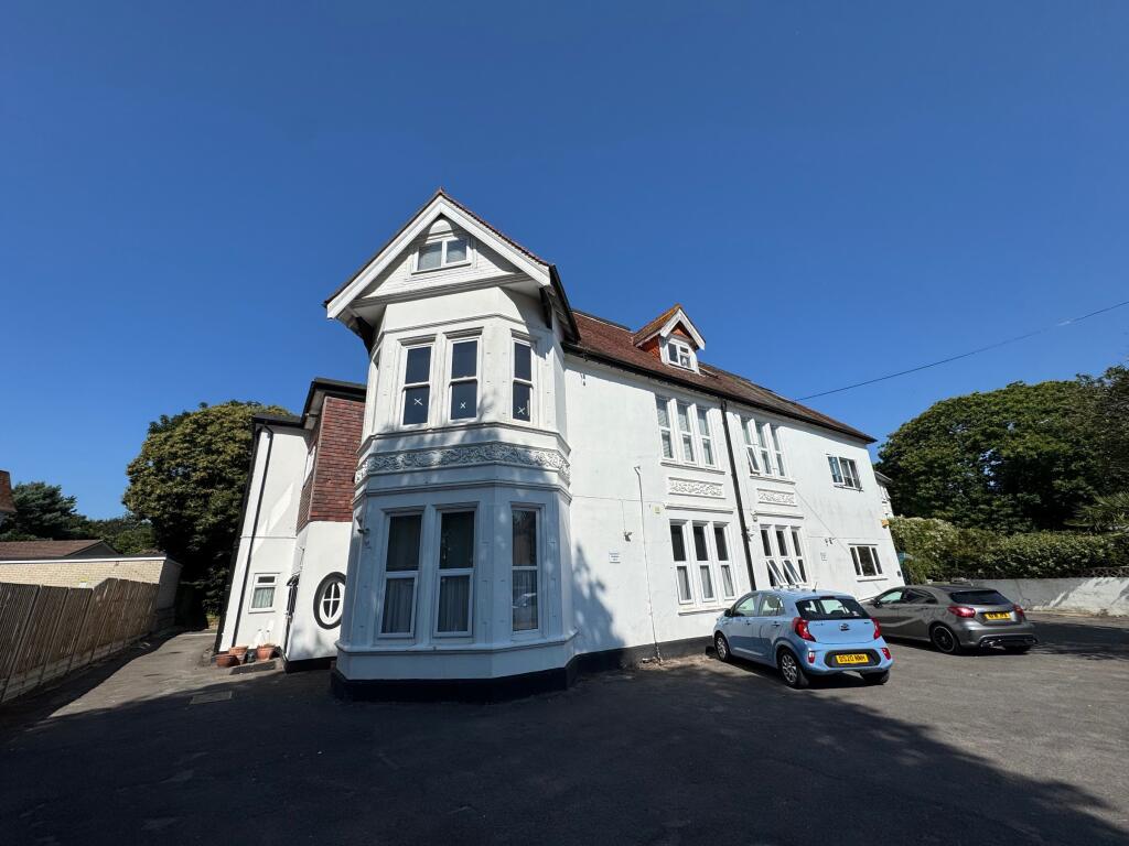 1 bed 1st Floor Flat for rent in Bournemouth. From Wren Lettings - Bournemouth 1 bed 1st Floor Flat for rent in Bournemouth. From Wren Lettings - Bournemouth