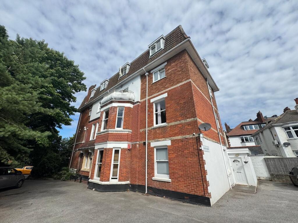 2 bed 1st Floor Flat for rent in Bournemouth. From Wren Lettings - Bournemouth 2 bed 1st Floor Flat for rent in Bournemouth. From Wren Lettings - Bournemouth
