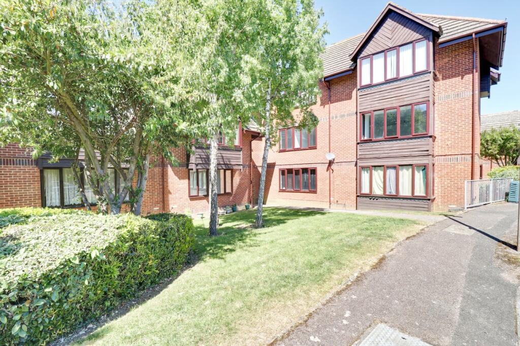 2 bed 1st Floor Flat for rent in Sawbridgeworth. From Wright & Co - Sawbridgeworth