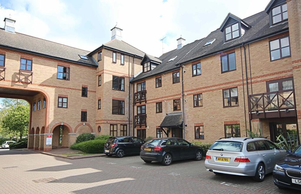 2 bed Apartment for rent in Sawbridgeworth. From Wright & Co - Sawbridgeworth