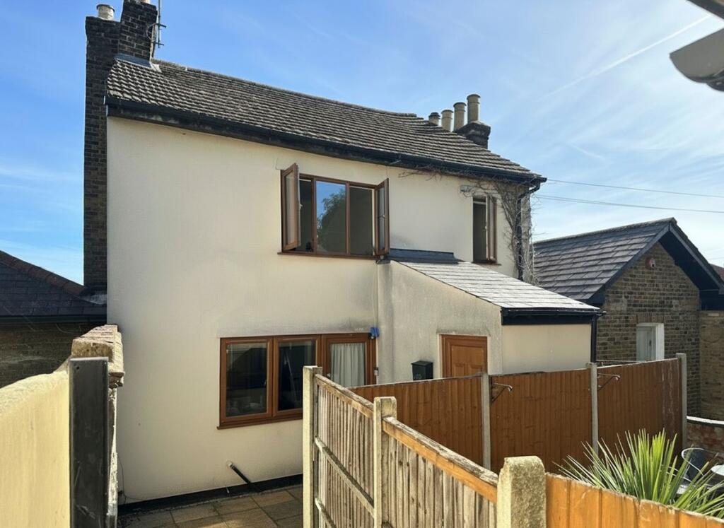 3 bed Detached for rent in Bishop's Stortford. From Wright & Co - Sawbridgeworth