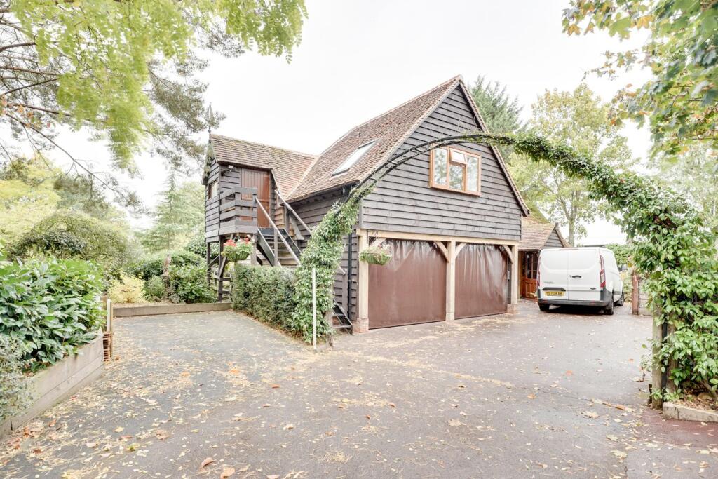 0 bed Studio for rent in White Roothing. From Wright & Co - Sawbridgeworth