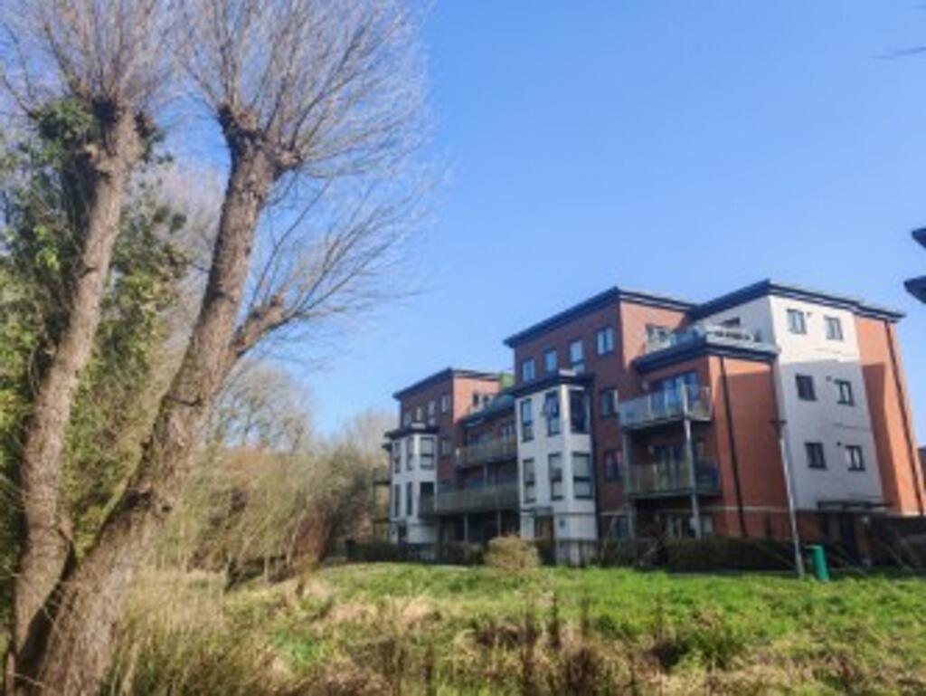 2 bed 1st Floor Flat for rent in High Wycombe. From Wye Residential - High Wycombe