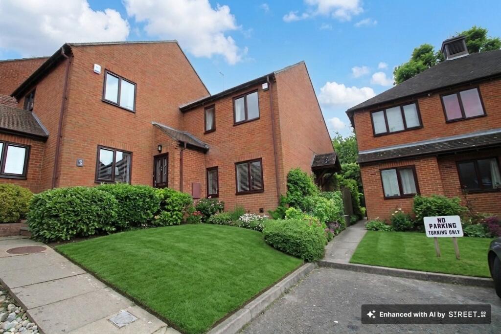 3 bed Detached for rent in High Wycombe. From Wye Residential - High Wycombe