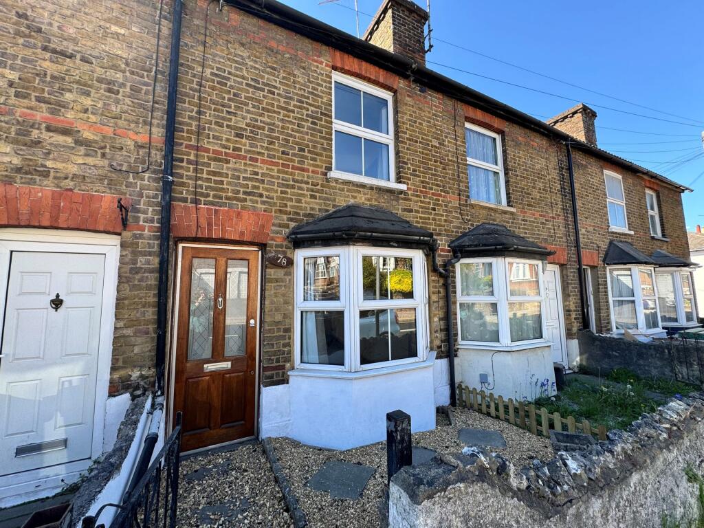 2 bed Detached for rent in High Wycombe. From Wye Residential - High Wycombe