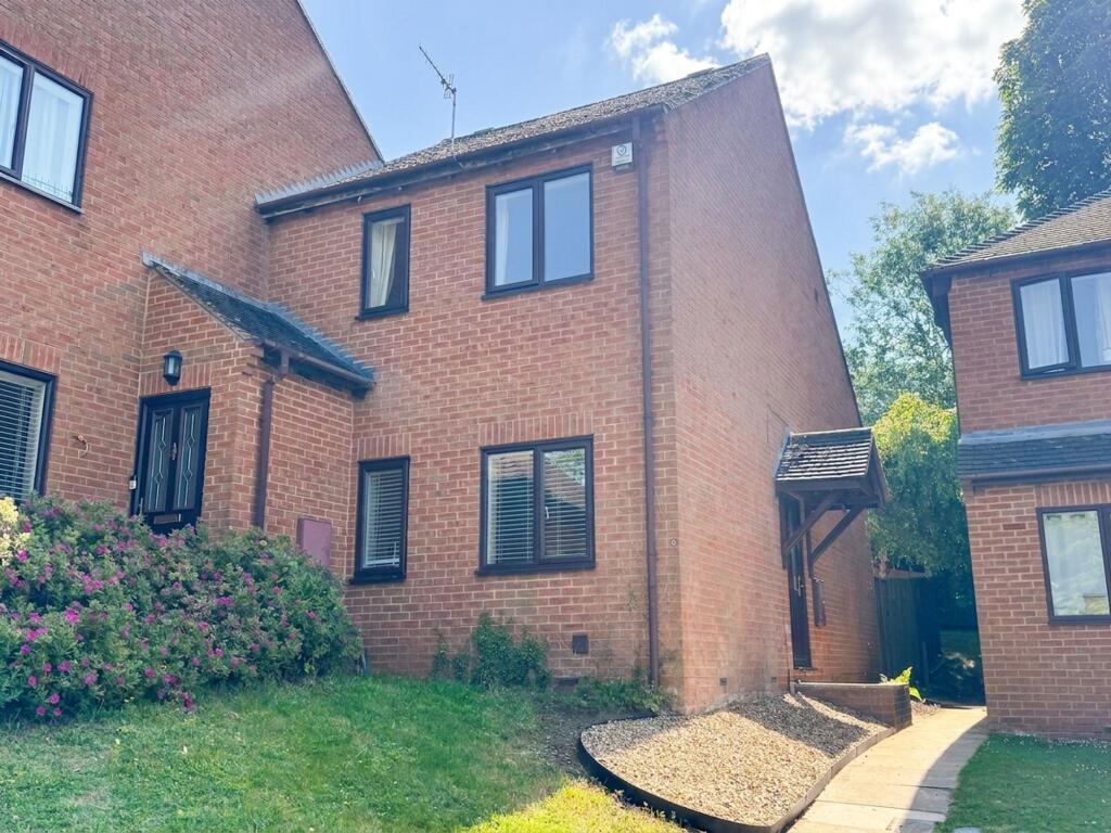 3 bed Detached for rent in Downley. From Wye Residential - High Wycombe 3 bed Detached for rent in Downley. From Wye Residential - High Wycombe